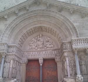 Arles-Saint-Trophime.jpg
