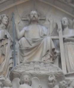 Paris-Notre-Dame-Christ.jpg